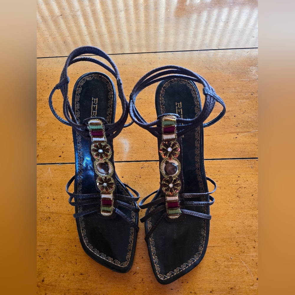 Vintage Brown Strappy High-heeled Bohemian Sandles By Rebels - Picture 4 of 11